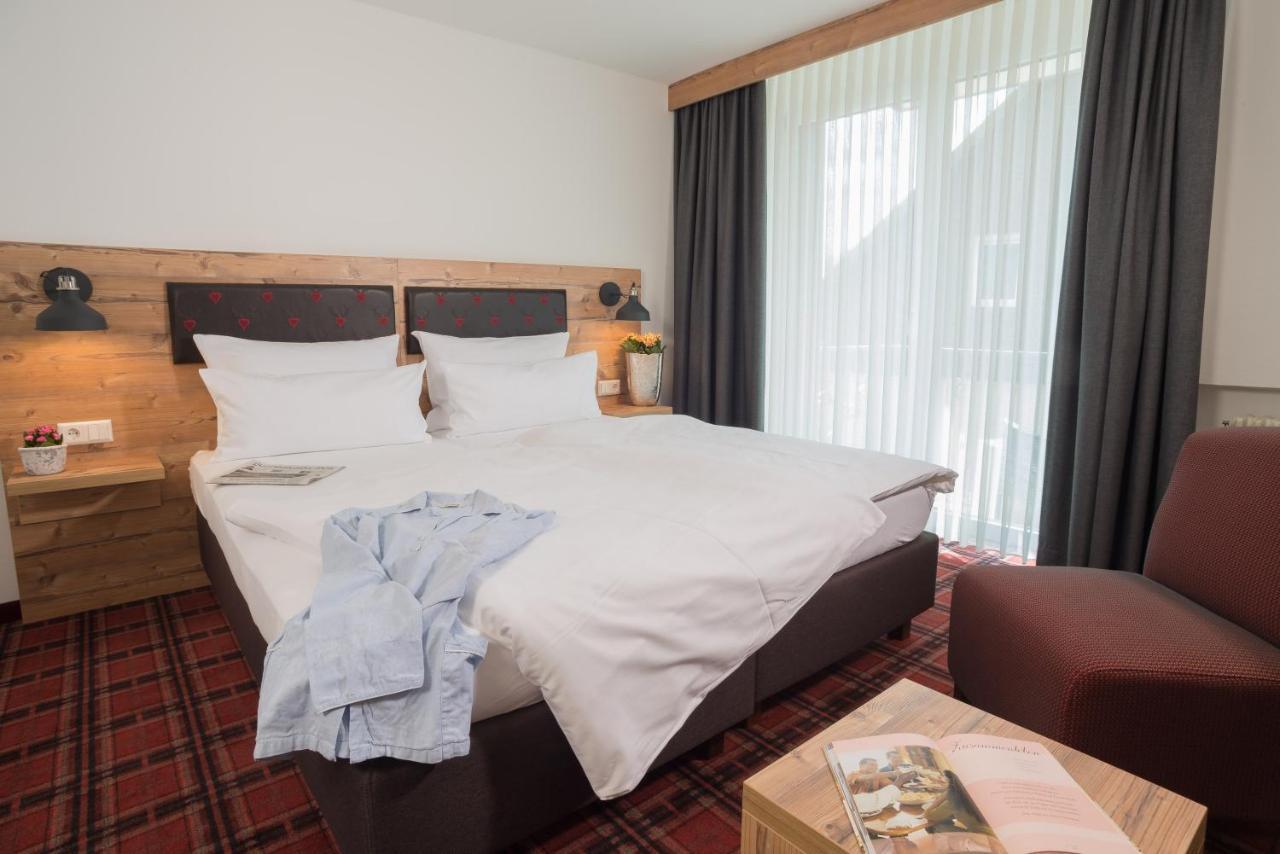 Hotel Kammerer St. Georgen im Schwarzwald Bagian luar foto